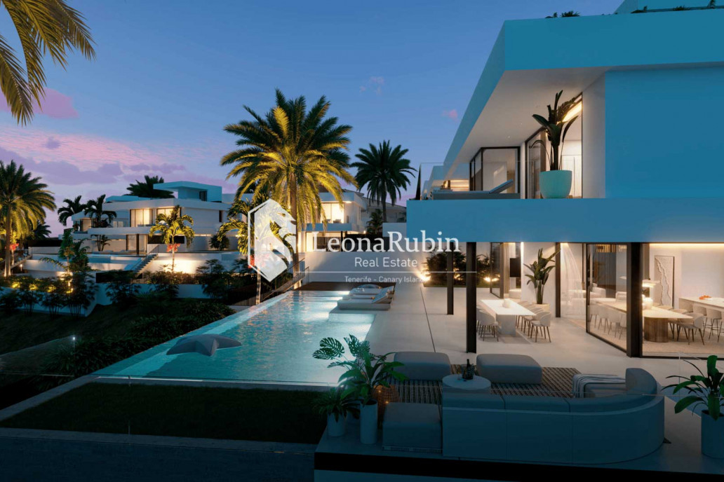Luxusvilla mit Meerblick auf Teneriffa Süd – LeonaRubin Immobilien